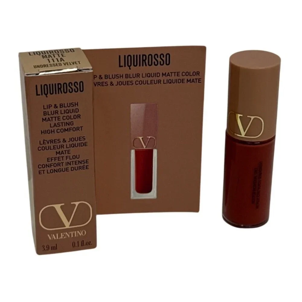 Valentino Liquirosso Lip Brush Blur Liquid Matte Color 111A Undressed Velvet
